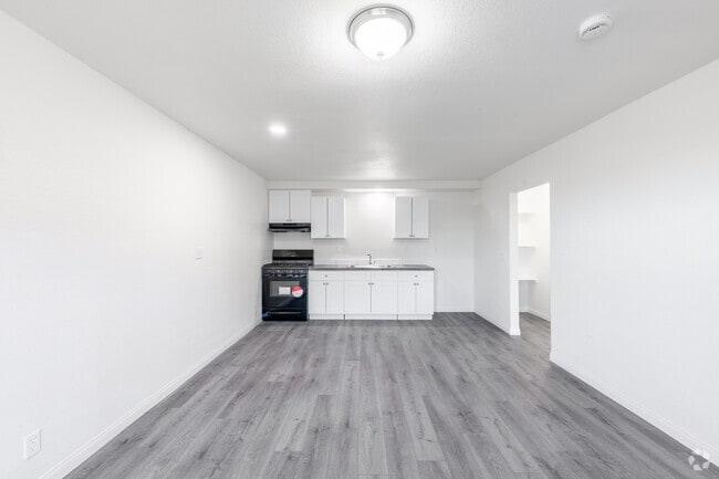 1BR, 1BA - 535SF - Dining Room - Freshly Modernized 1-Bed, 1-Bath Apartments in Adelanto!!