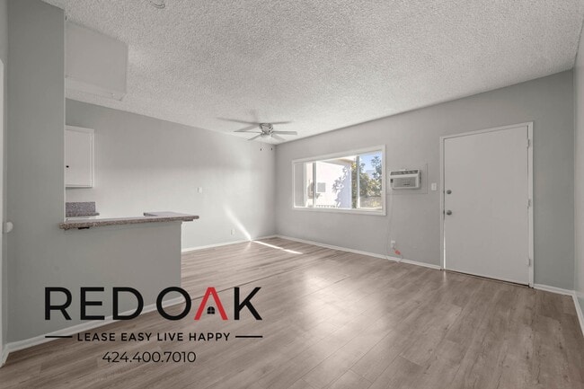 Photo - 2036 E Whiting Ave Unit 5