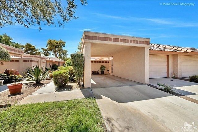 Photo - 48965 Taylor St