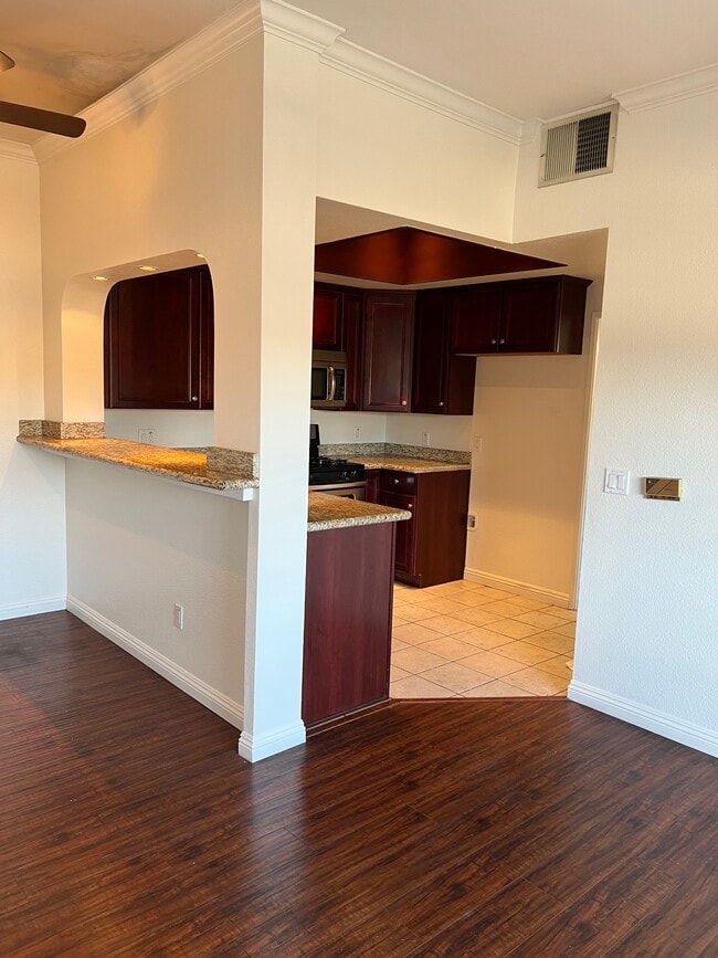 Photo - 10943 Laurel Canyon Blvd Unit C-20