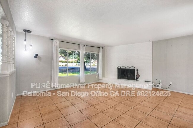 Photo - 2135 E El Norte Pkwy