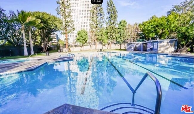 Photo - 800 W 1st St Unit 509