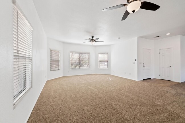 Photo - 30595 Sierra Pl