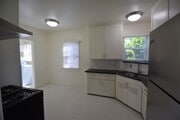 Photo - 10839 Moorpark St Apartment Unit 41