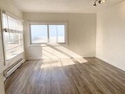 Photo - 2211 Ocean Front Walk