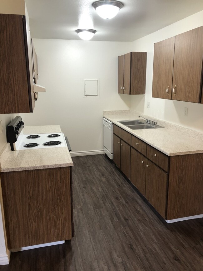 Photo - Arlington Gardens