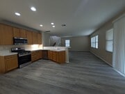 Photo - Beautiful 3 bedroom home
