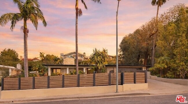 Photo - 1341 Charmel Pl