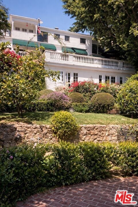 Building Photo - 8298 Presson Pl