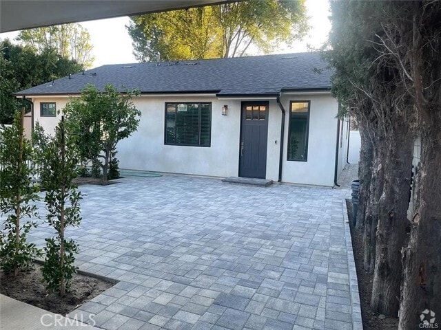 Building Photo - 5945 Matilija Ave Rental