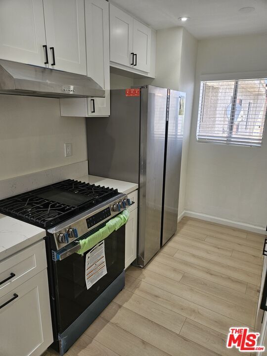 Photo - 10836 Camarillo St Unit 4