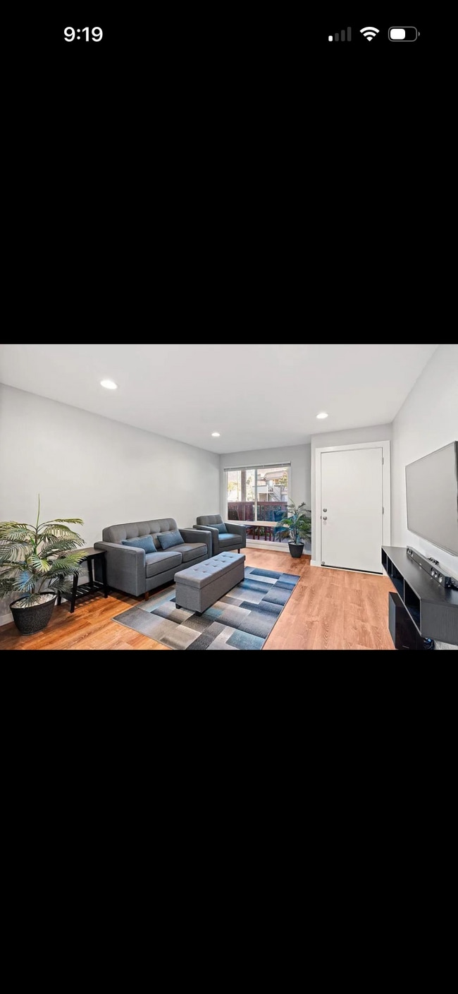 Photo - 745 E Bradley Ave Unit 33