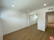 Photo - 1438 S Barrington Ave Unit 1