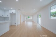 Photo - 7734 N Glenoaks Blvd House