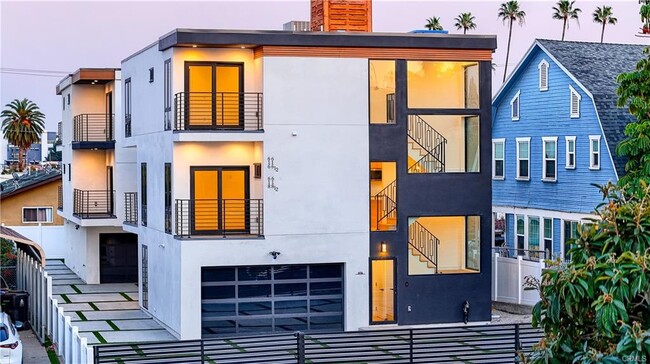 Building Photo - 616 S Mariposa Ave Unit 616