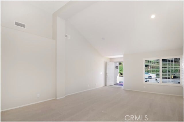 Photo - 28721 Via Pasatiempo