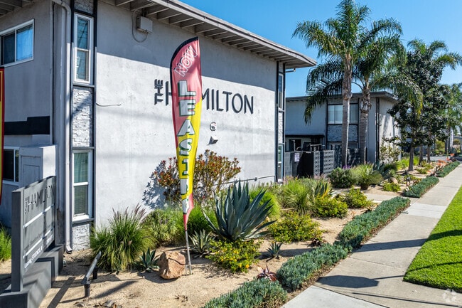 Building Photo - The Hamilton Apartments