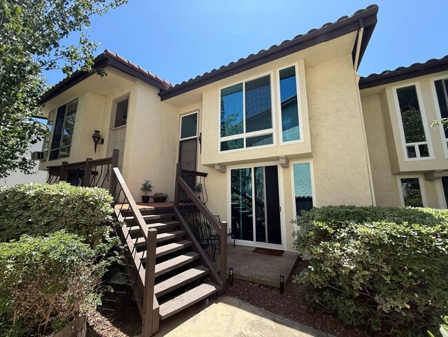 ??Spacious 2BR/2BA Condo for Rent in Tranq... - ??Spacious 2BR/2BA Condo for Rent in Tranq... Unit D