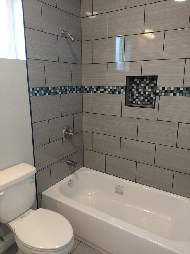 Photo - 3961 Halldale Ave Unit 1