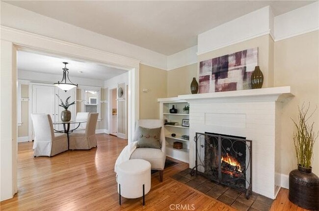 Photo - 846 N Wilson Ave