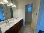 Photo - 28628 Macklin Ave