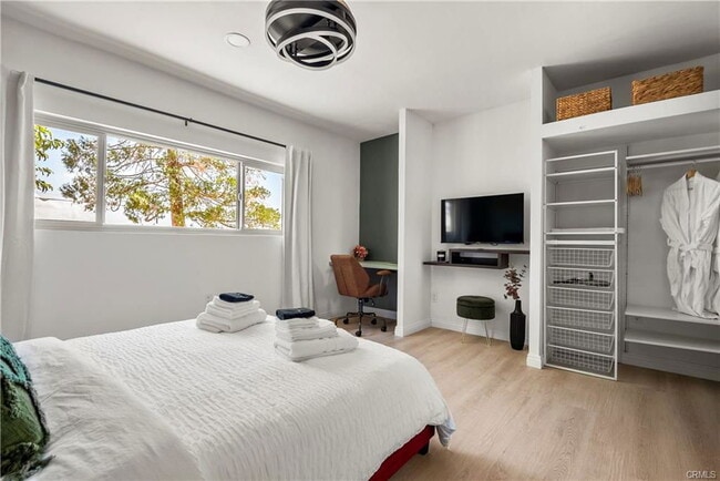 Photo - 9150 10th Ave