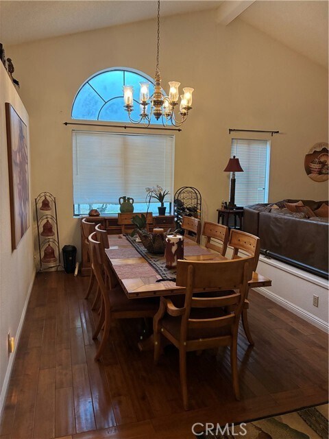 Photo - 674 Radbury Pl