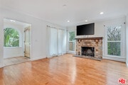 Photo - 409 N Kilkea Dr