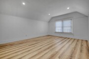 Photo - This spacious 1 bed, 1 bath apartment in a small, peaceful property in prime Lincoln Heights is n... Unit 2821 1/2