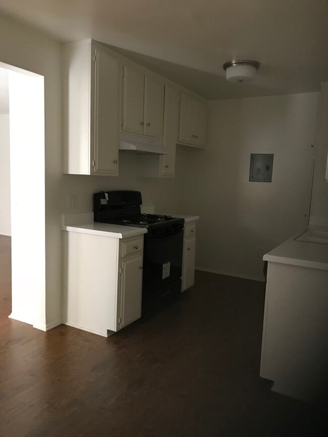 Photo - 20947 Bryant St Unit 202