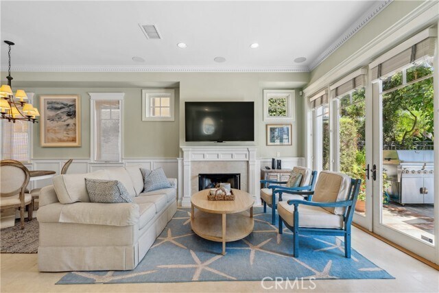 Photo - 705 Goldenrod Ave