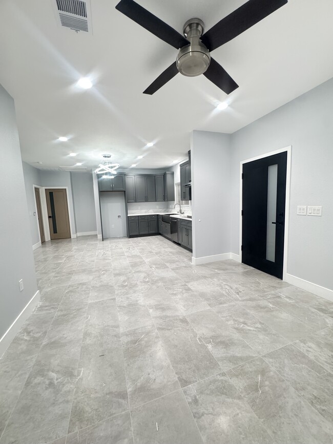 Building Photo - 1787 S Tiara St