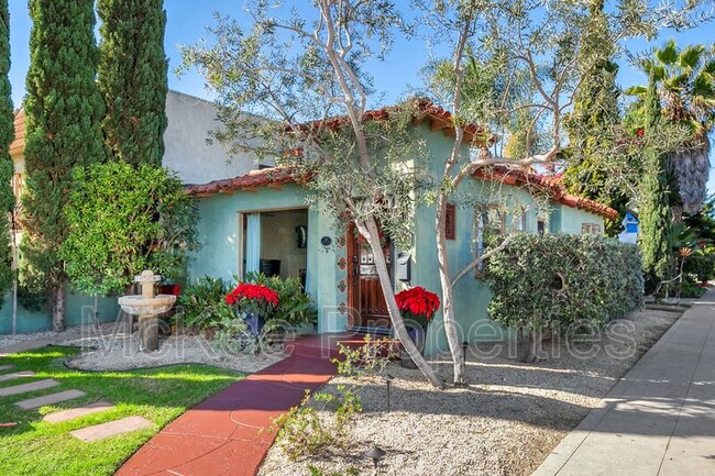 900 E Avenue - 900 E Avenue House