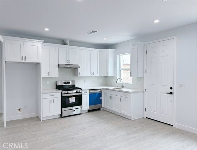 Photo - 15846 Hayland St Apartment