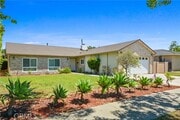 Photo - 1403 E Chalynn Ave House