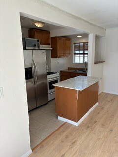 Upgraded kitchen... - 18771 Strathern St