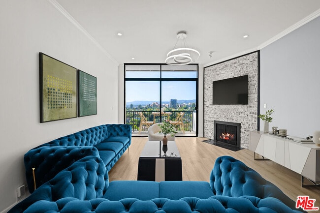 Building Photo - 10535 Wilshire Blvd Unit 1809