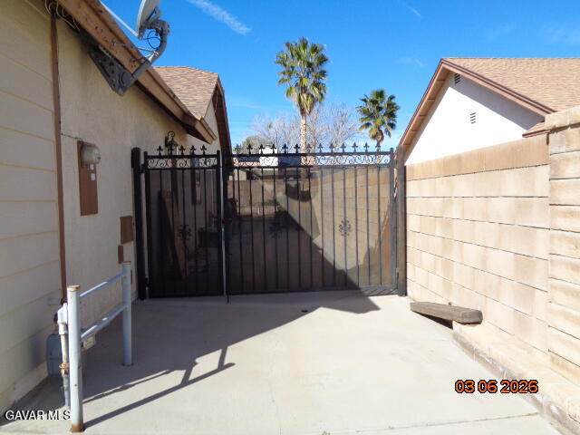 Photo - 43043 Flag St