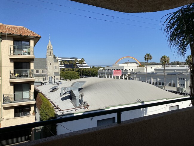 Photo - 3861 Vinton Ave Unit 302