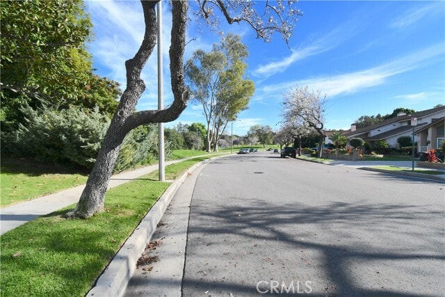 Photo - 3249 Whiffletree Ln