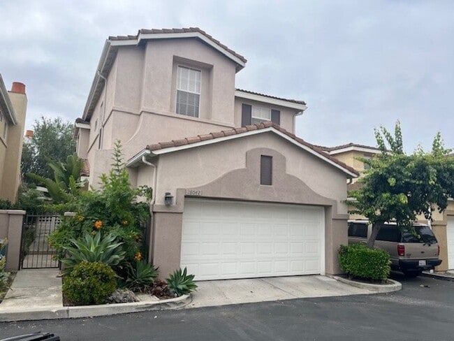 A BEAUTY! 2 STORY 3 BR/2.5 BATH HOUSE IN ... - A BEAUTY! 2 STORY 3 BR/2.5 BATH HOUSE IN ...