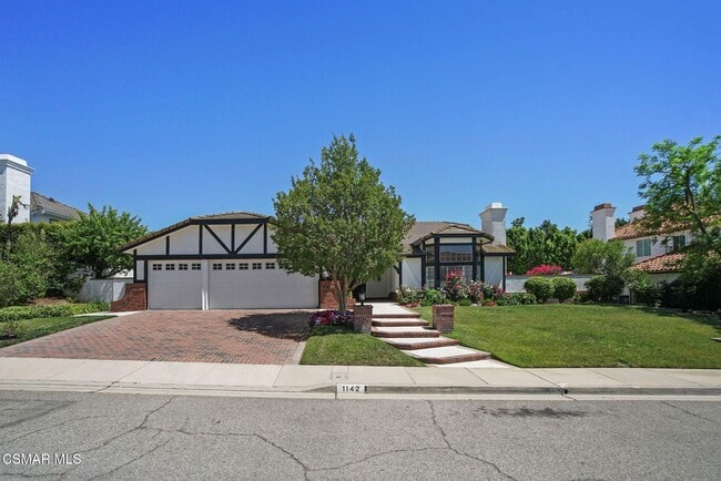 Photo - 1142 Earlham Ct House