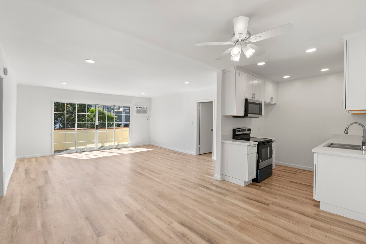 Floor Plan - Remodeled 2 Bed 2 Bath