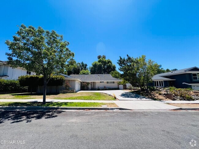 Building Photo - 1287 Knollwood Dr Rental