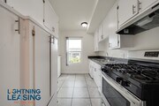 Photo - 922 Normandie Ave Condo Unit 8C
