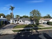Photo - 18337 Erwin St