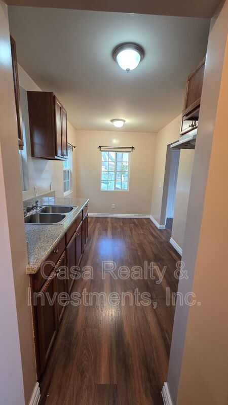 Photo - 11307 S Grevillea Ave