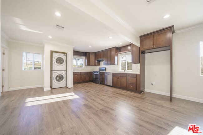 Photo - 136 N Rampart Blvd Unit 3