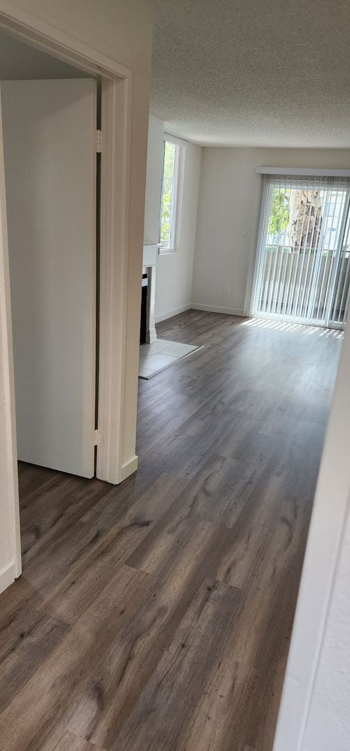 FMS Investments III LLC - FMS Investments III LLC Apartment Unit 101