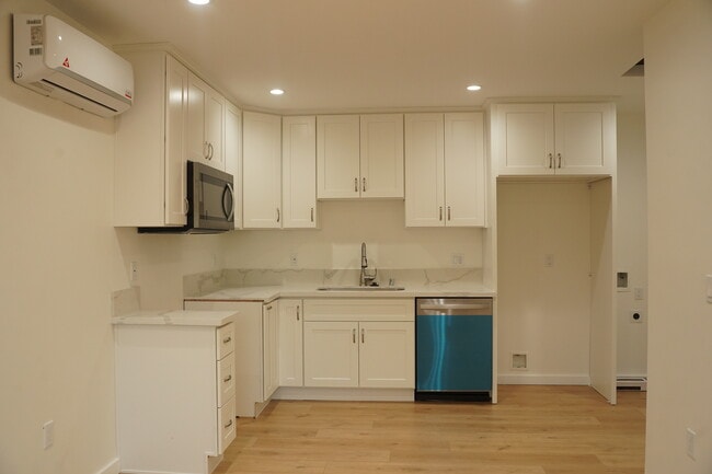 Building Photo - 12149 Alondra Blvd Unit A